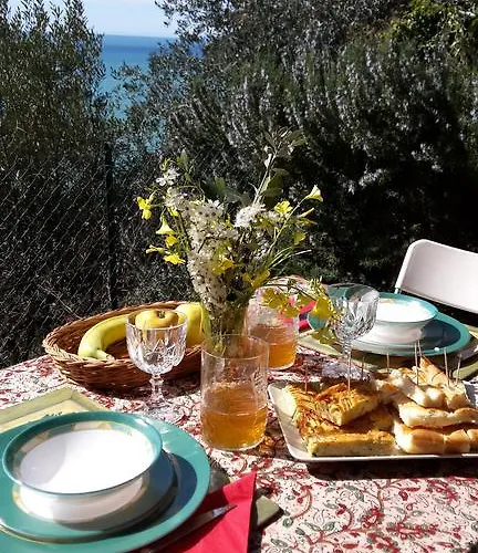 Corner Of Paradise Near Cinque Terre Framura